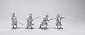 Сборные фигуры из металла L061. Рядовые в шинелях, набор из 4, 1918-1922 гг. 28 мм, Figures from Leon - фото